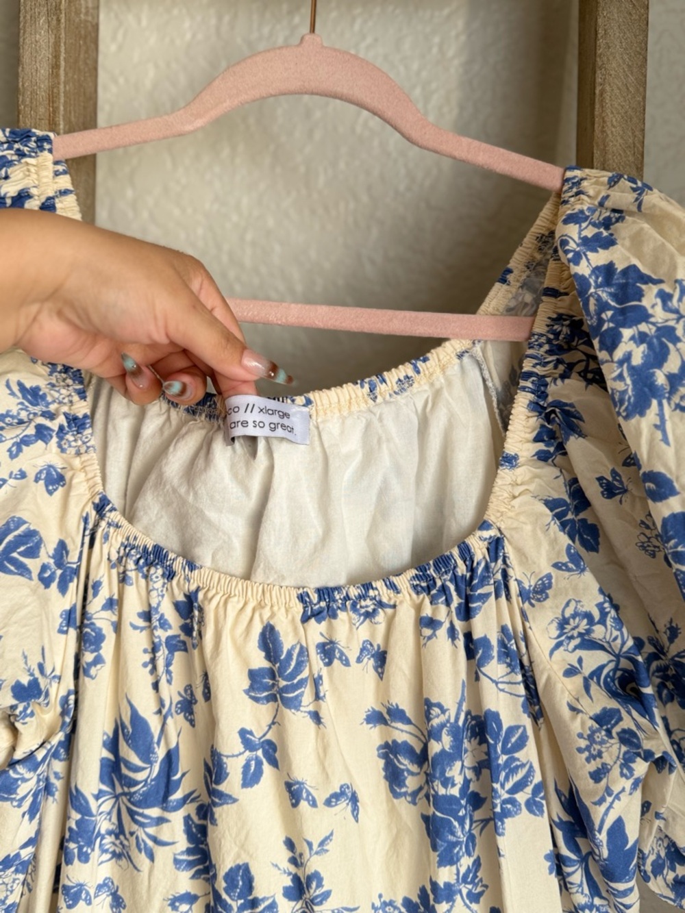 DAYMAKER DRESS // BLUE FLORAL *ZOCO EXCLUSIVE* - Picture 4 of 6